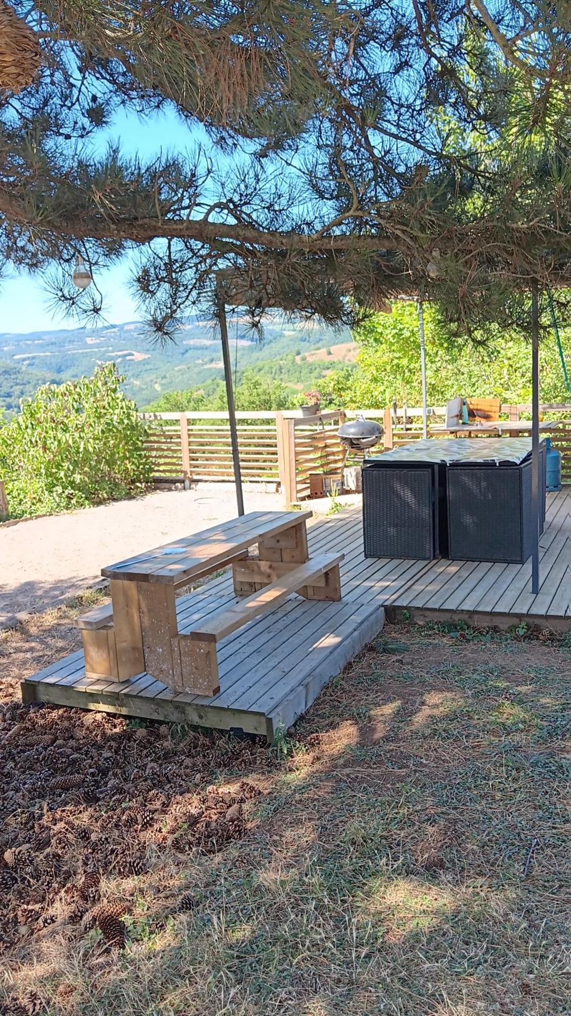 Le Grand Gite Saint-Beauzely Luaran gambar